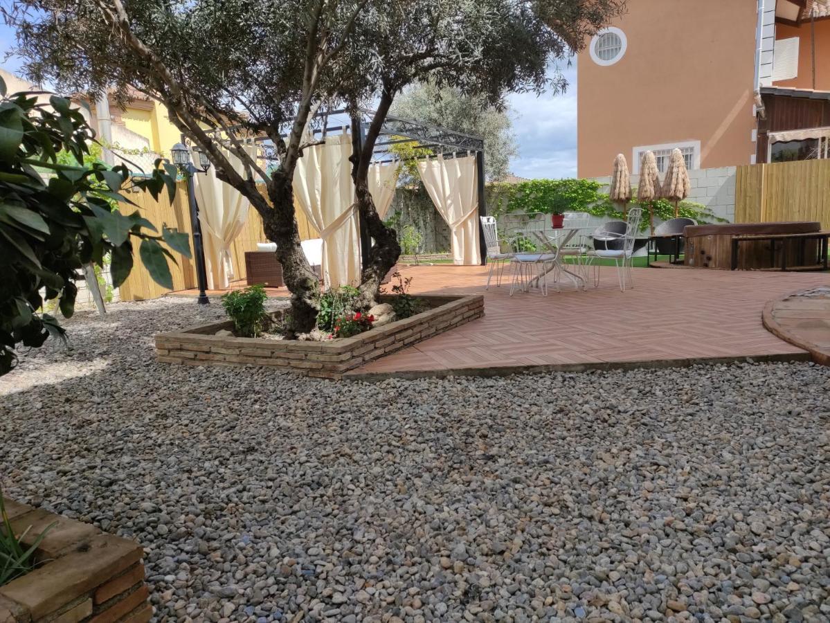 Villa Maria, Piscina Y Spa Exterior Privado Belicena Luaran gambar